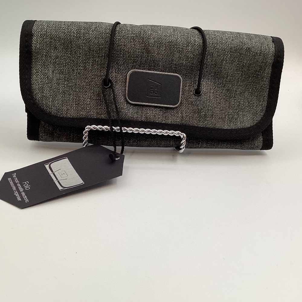 Folio Digital Storage Bag Electronic Accessories Charger Cable Organizer NWT